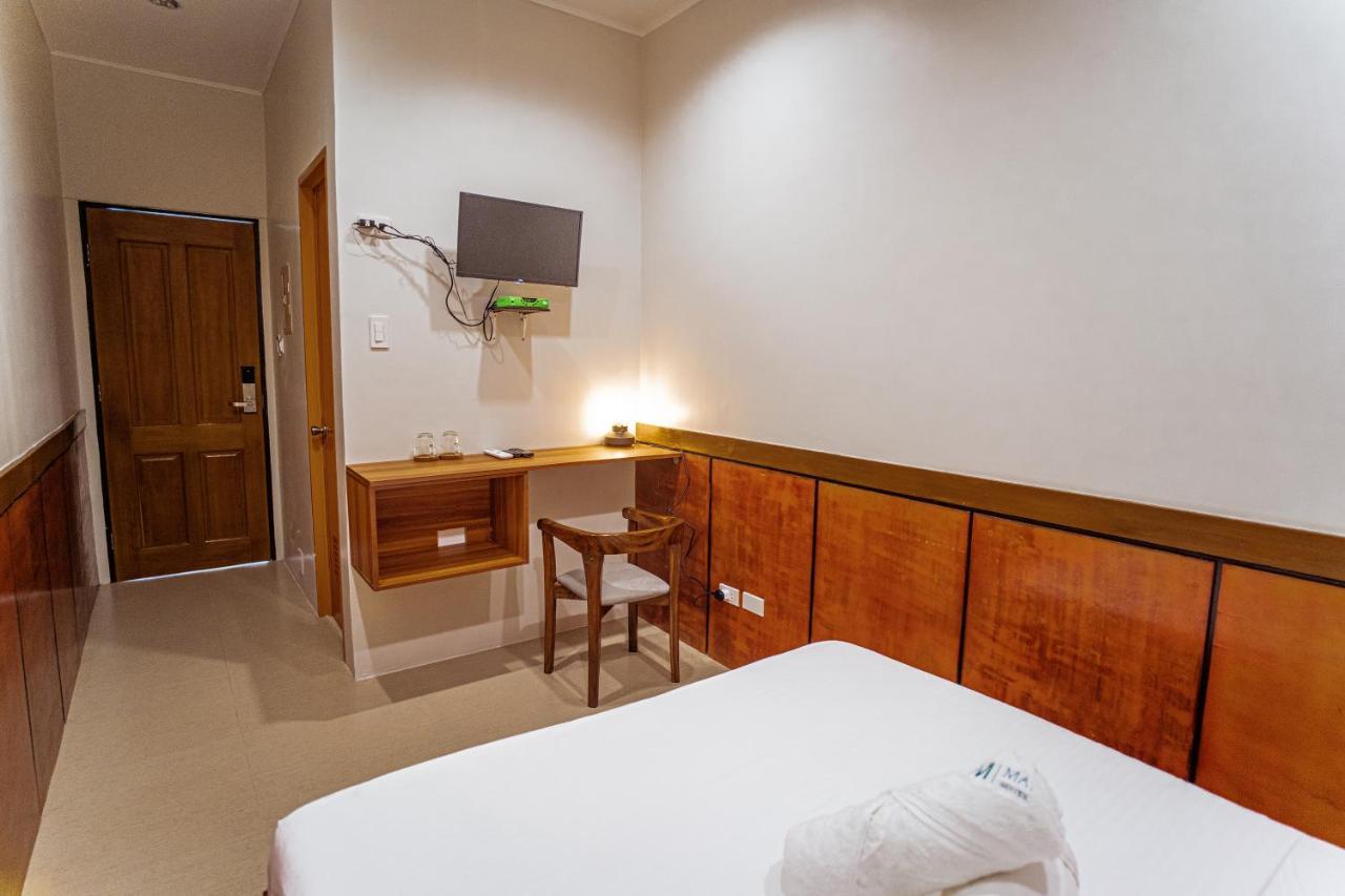 Marieli Suites Near Panglao International Airport Dış mekan fotoğraf